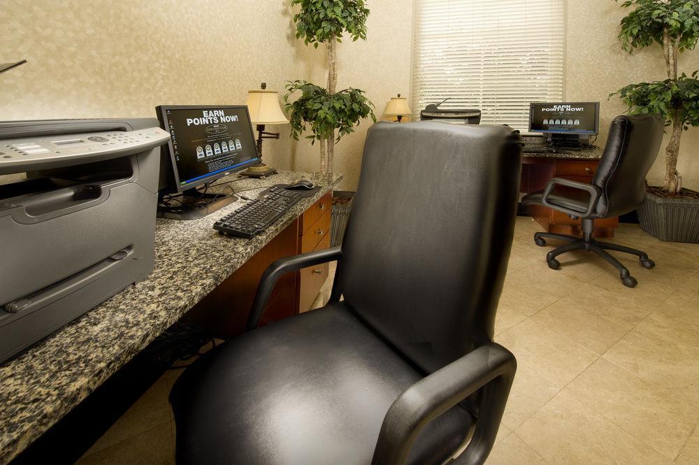 Drury Inn & Suites Middletown Franklin Bagian luar foto